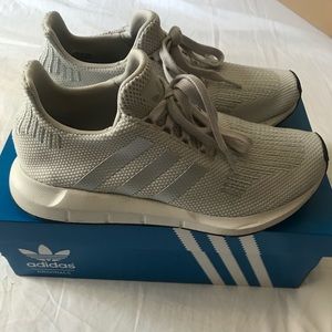 Adidas Swift Run
